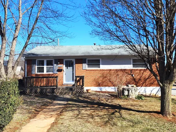 1401 Filson St, Salem, VA 24153