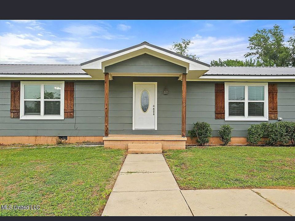 1st image of 1154 Walker Rd #3