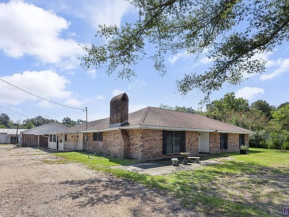3rd image of 53210 Ragusa Rd