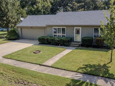 507 S Vine St, Louisburg, KS, 66053