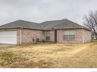 315 N Jennifer, Catoosa, OK 74015