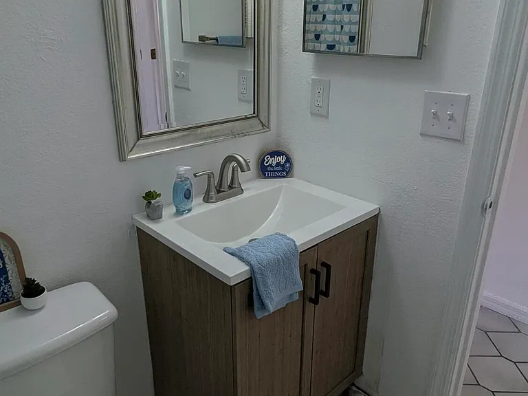 1606 University Ln #1403 — Photo 20