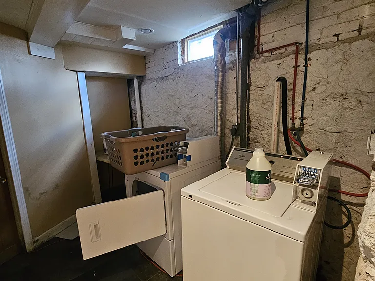 512 Whitney Ave #1BB — Photo 9