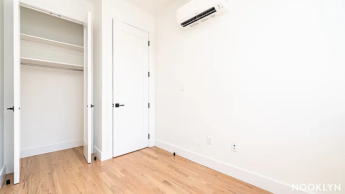 Rented by Nooklyn NYC LLC | media 16