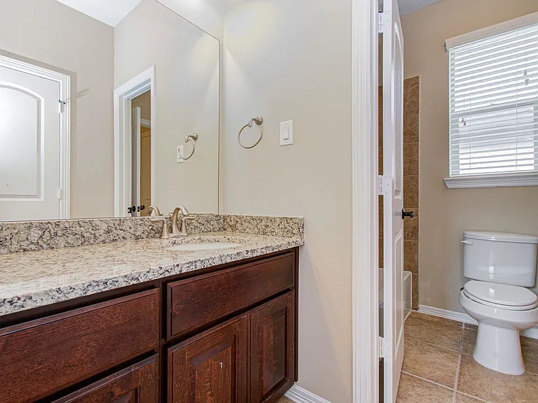 5711 Avon Landing Ln — Photo 23