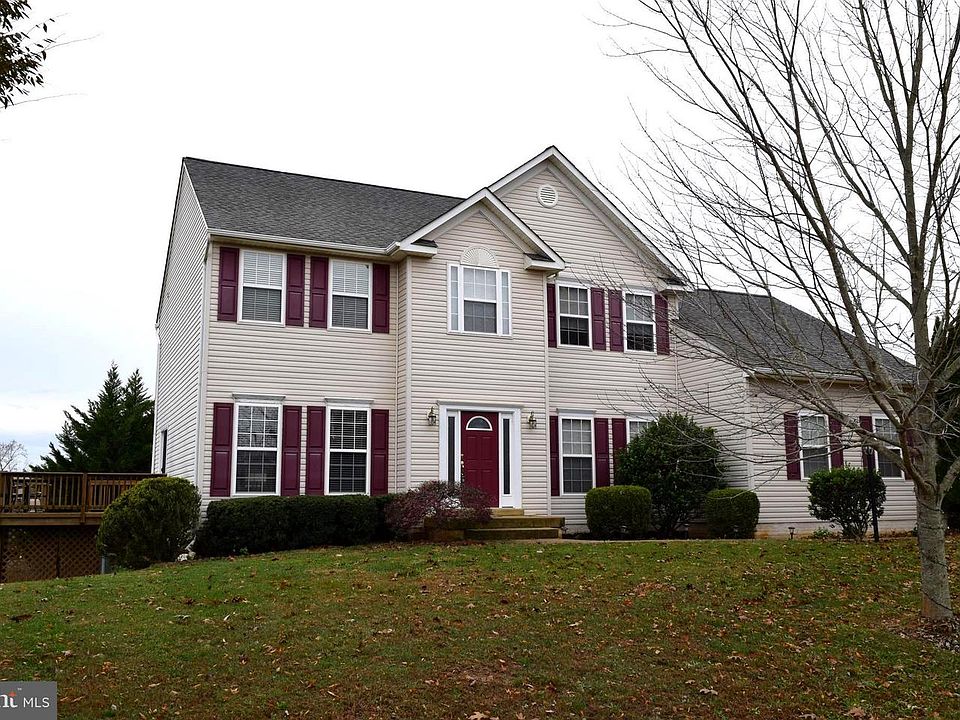 1st image of 851 Lakeland Ct