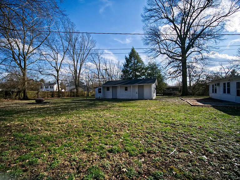3112 Chelsea Dr — Photo 4