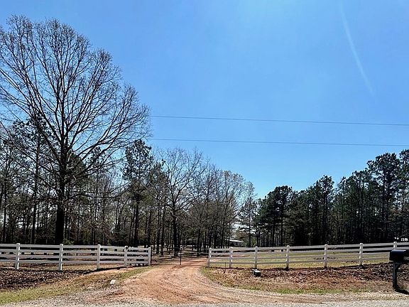 2nd image of 854 Hatcher Rd