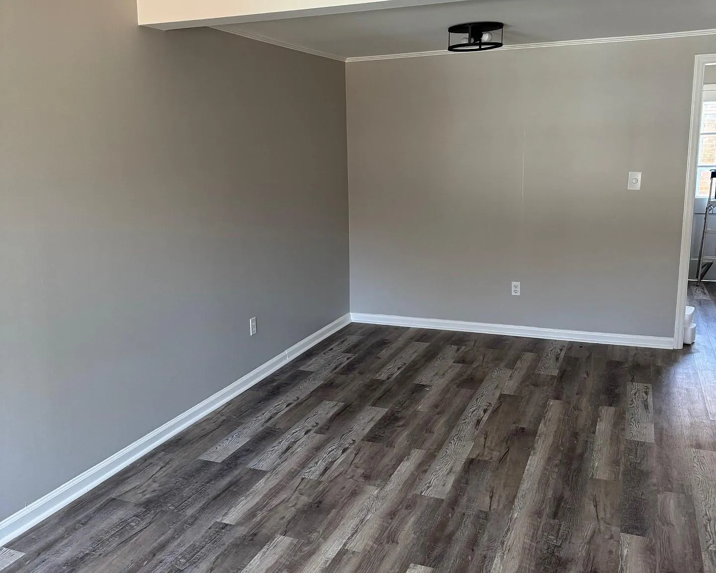 6260 Old Pineville Rd — Photo 3