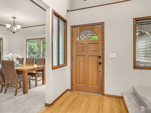 4th image of 16029 NE 95th Court