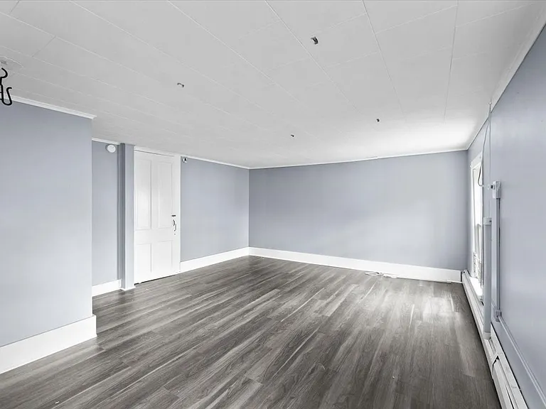 39 Church St — Photo 24