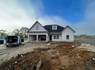 631 Littlefield Rd, Taylor, AL 36301