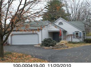 208 E Granville Rd, Columbus, OH 43085