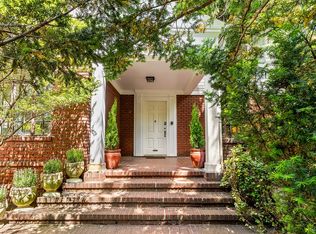 1815 Ditmas Ave, Brooklyn, NY 11226