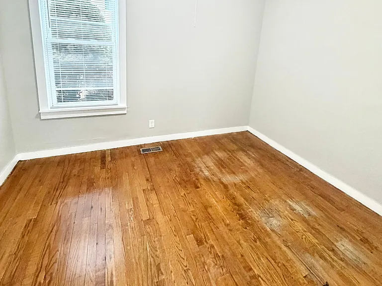317 Bassett St #3 — Photo 6