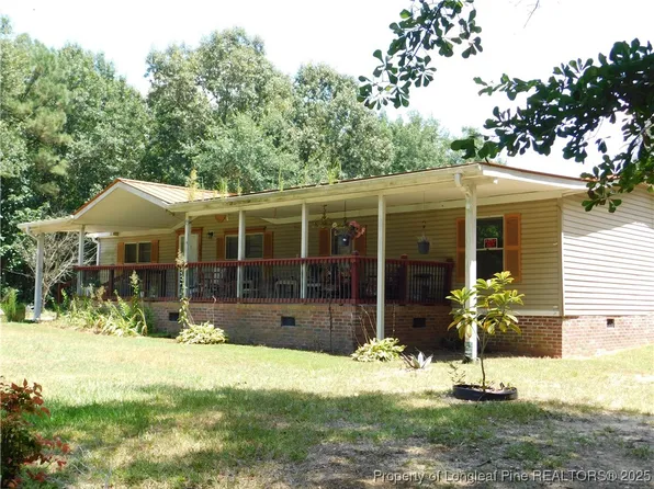 267 Ed Collins Ln, Clinton, NC 28328
