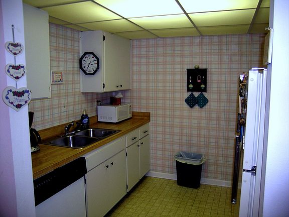 2nd image of 1902 Dandridge St APT 13