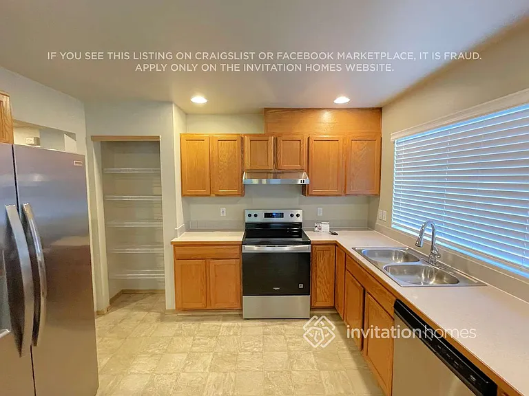 126 Forest Ct — Photo 4