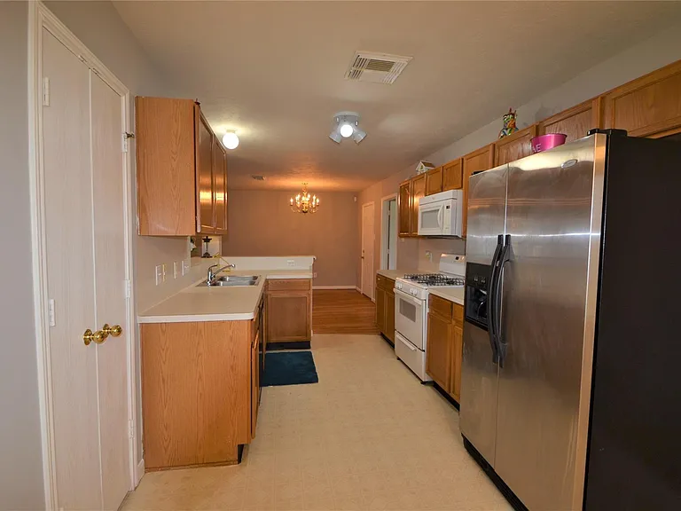5126 Riverwood Dr — Photo 21