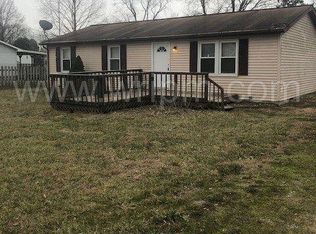 915 4th St, Rising Sun, IN 47040