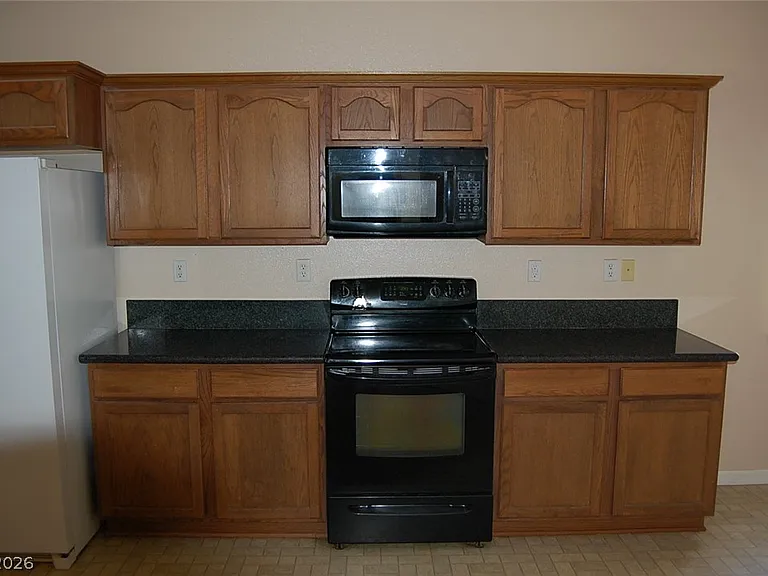 4911 E Ridgewood Dr — Photo 9