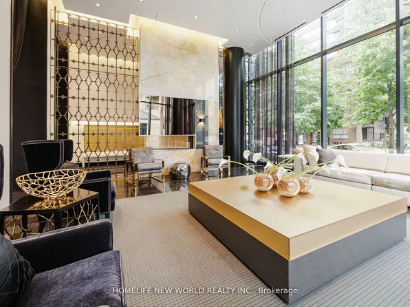 32 Davenport Rd, Toronto, ON