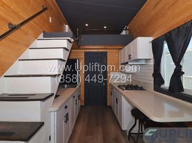 2030 Black Canyon Rd