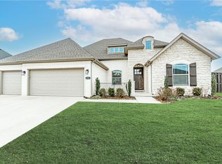 1321 Montieri Dr, Centerton, AR 72719