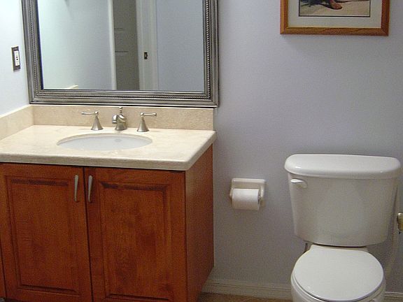 Guest Bath 