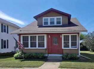 110 S Hawkeye Ave, Nora Springs, IA 50458