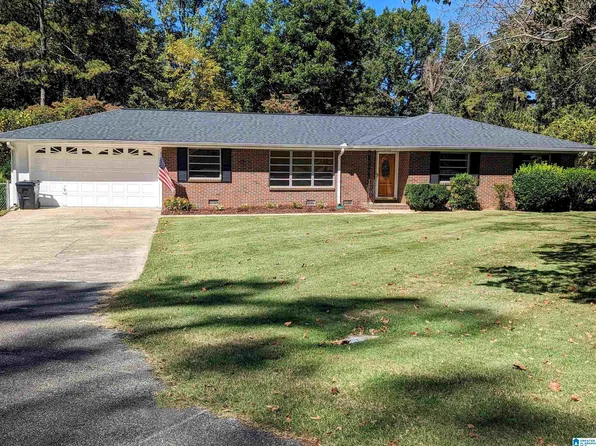 1733 Greenbriar Dr, Fultondale, AL 35068