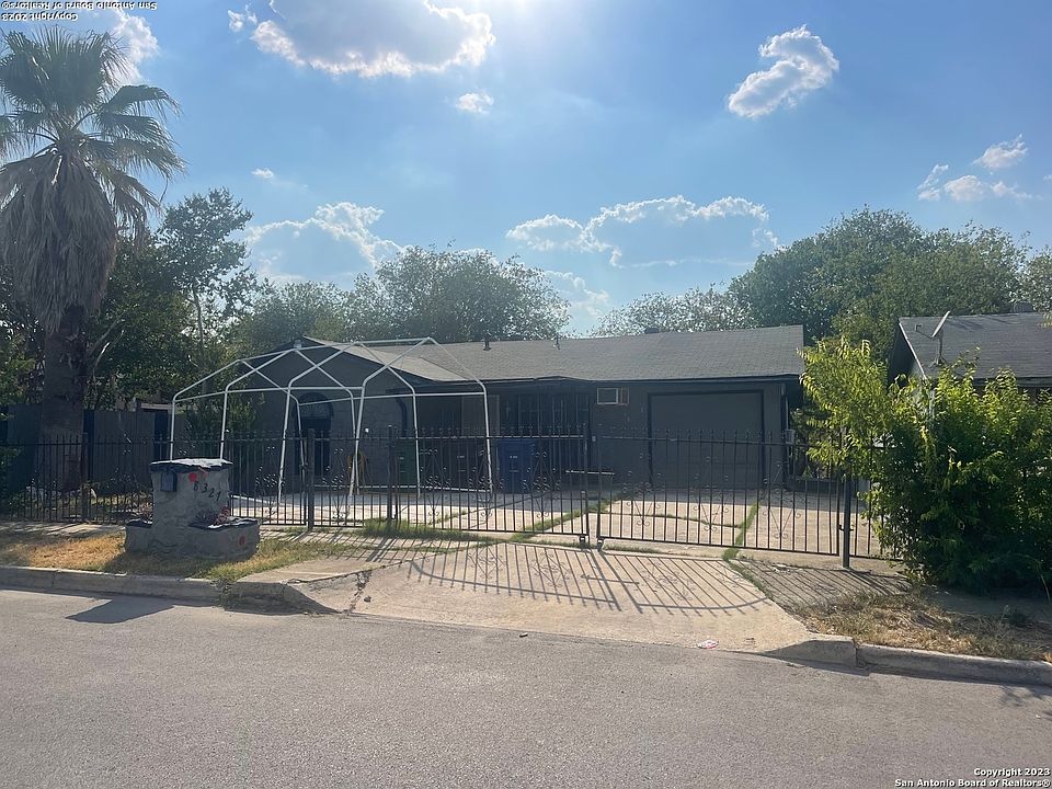 1st image of 8327 Creek Bend