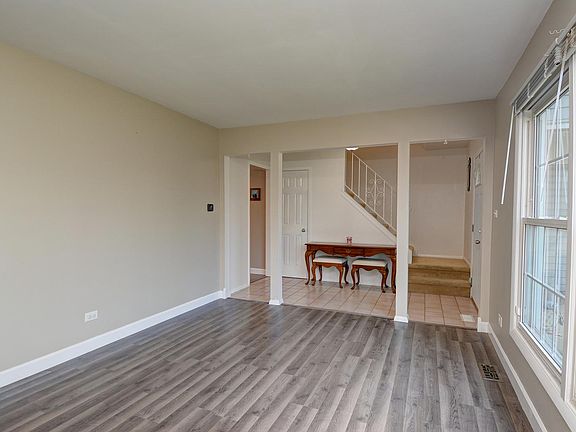 3rd image of 8171 N Carrolton Ct