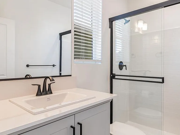 697 Philip Way — Photo 13