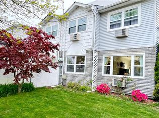 241 Roma Ave, Staten Island, NY 10306