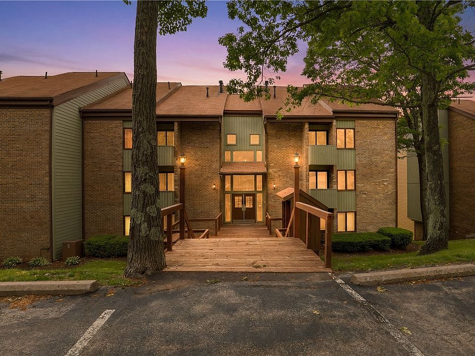 1st image of 2D2 Mountain Villas Dr