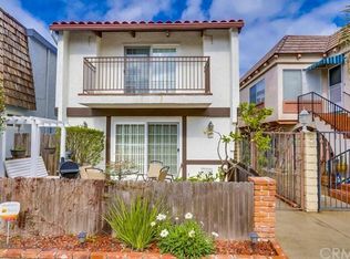 127 11th St #B, Seal Beach, CA 90740