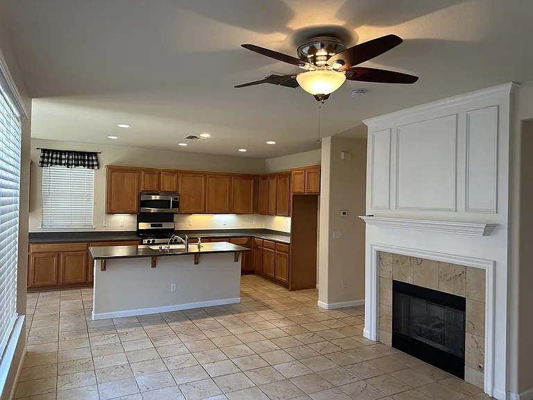 274 Finchwood Dr — Photo 9