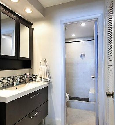 2nd image of 1235 Mariposa Ave APT 3