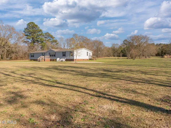 510 Barnett Lane, Kinston, NC 28504