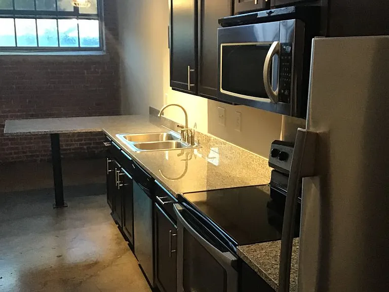 DRAYTON MILLS LOFT APARTMENTS — Photo 26