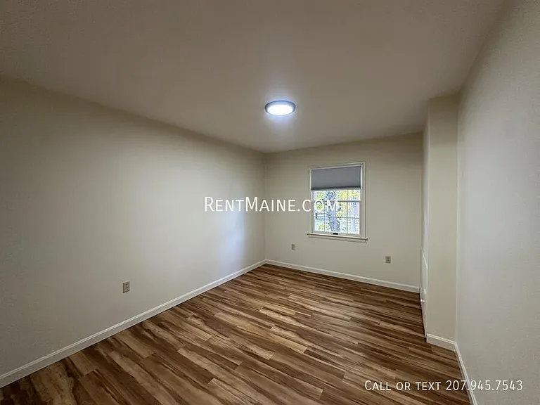 8G Longrale Park — Photo 6
