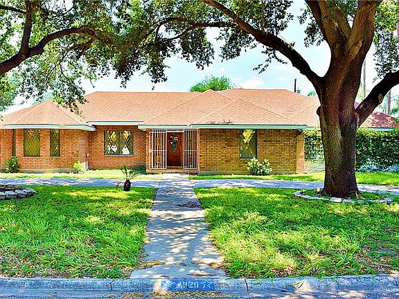 2nd image of 4920 Selinda Dr