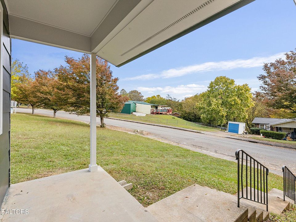 1719 Hazen St, Knoxville, TN 37915 | Zillow