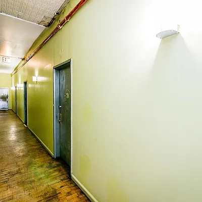 Rented by Nooklyn NYC LLC | media 37