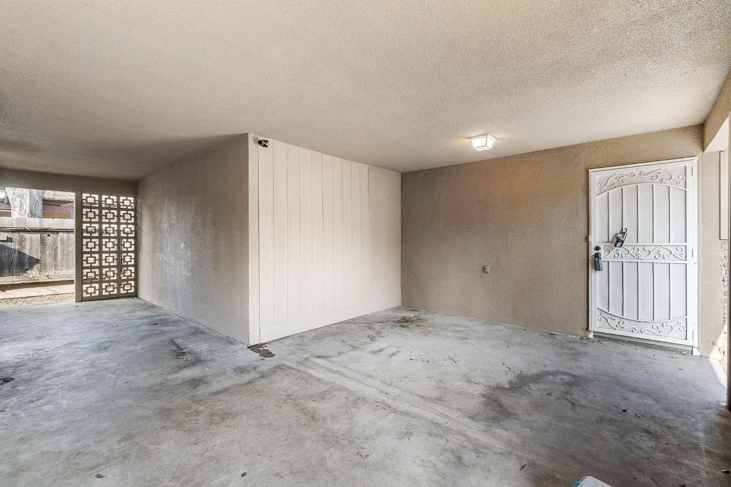 2 bed, 930 sqft, $1,650 — Photo 4
