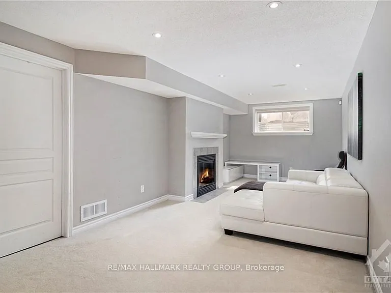 428 Arncliffe Ave — Photo 22