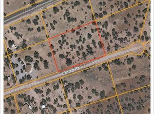 26460 W Solano Dr, Seligman, AZ 86337