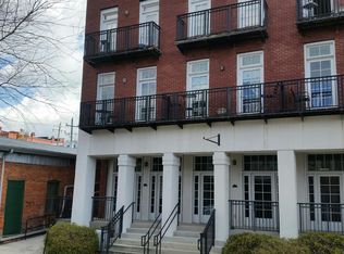 215 S Water St #2F, Wilmington, NC 28401