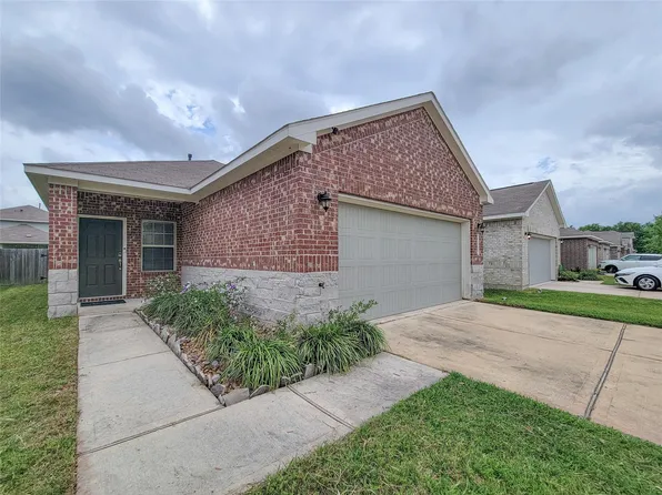 24802 Winema Woods Ln, Huffman, TX 77336
